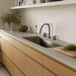 Waterevolution Flow 3-gats keukenmengkraan metdraaibare uitloop en gefilterd water aansluiting gun metal T152UGME