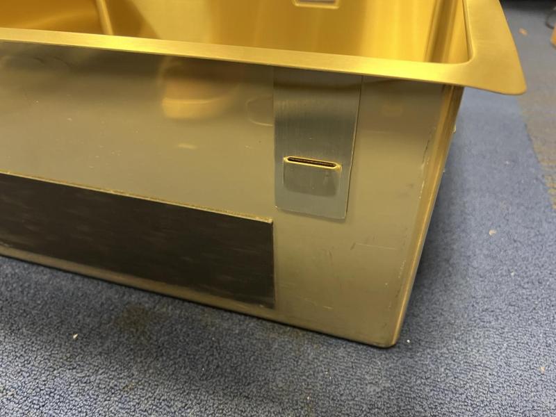 OUTLET Hoek gebogen Pure.Sink Luxion Gouden spoelbak 51x50 cm Tapwing met kraangatbank 1208972440